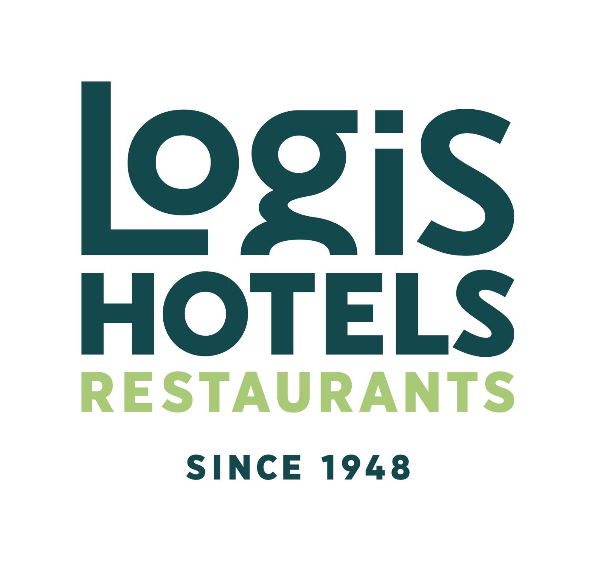 Logis Hotels - Le Pont Bernet - Hotel 2 Etoiles Et Restaurant Le Pian-Médoc Esterno foto